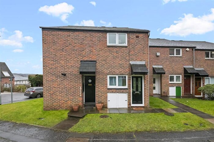 1 Bedroom Maisonette For Sale In Thirlmere Gardens, Northwood, HA6