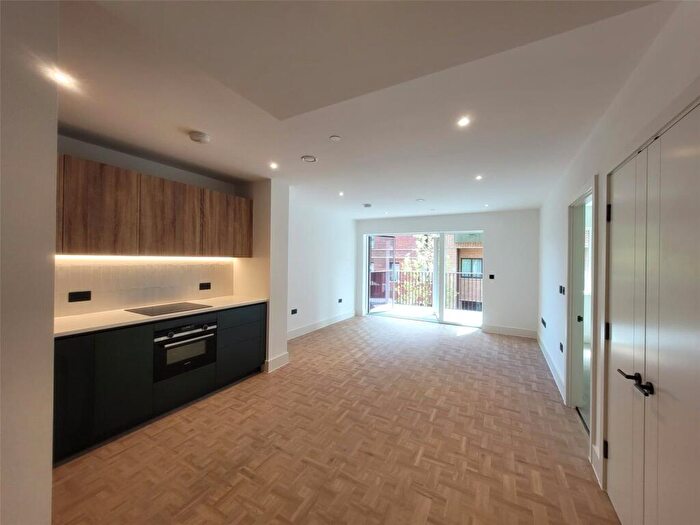 1 Bedroom Apartment To Rent In Viridis Apartments, Monarch Square, London, SW11