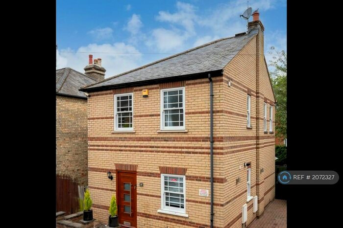 2 Bedroom Detached House To Rent In Oster Street, St. Albans, AL3