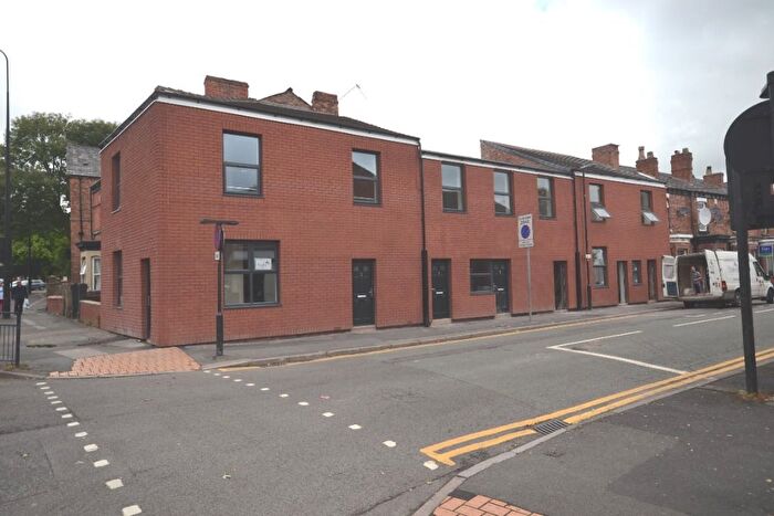 1 Bedroom Studio To Rent In Hilton Street, Wigan, WN1