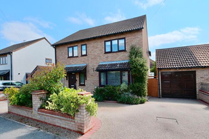 4 Bedroom Detached House For Sale In Silver Street, Godmanchester, Huntingdon, PE29