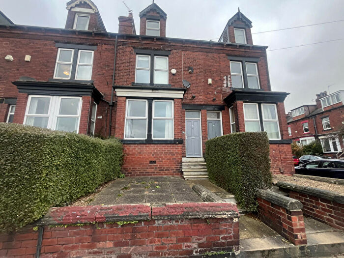 3 Bedroom Terraced House To Rent In Ash Road, Leeds, LS6