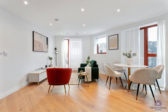 1 Bedroom Flat To Rent In Upper Lattimore Road, St. Albans, Hertfordshire, AL1