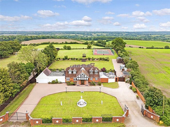 7 Bedroom Detached House For Sale In Claverhambury Road, Waltham Abbey, Essex, EN9