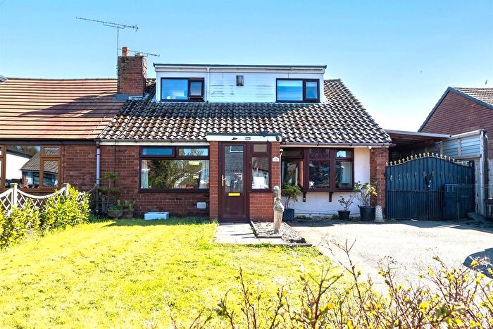 3 Bedroom Semi-Detached Bungalow For Sale In Beech Road, Sutton Weaver, WA7