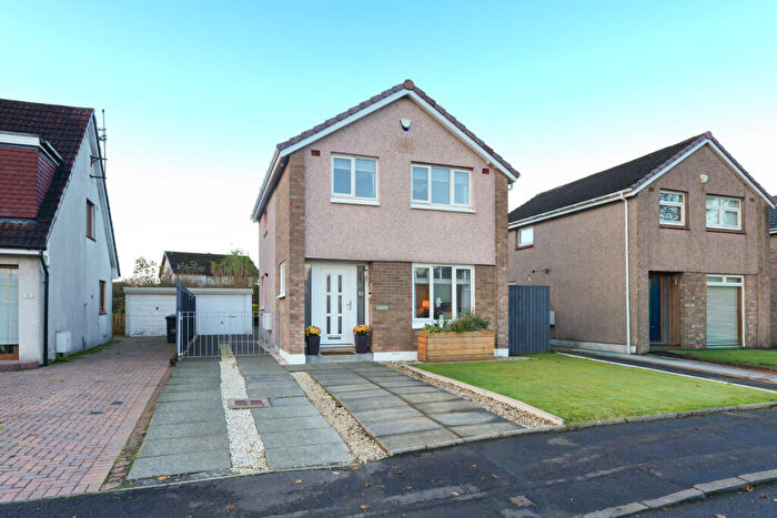 3 Bedroom Detached Villa For Sale In Crummock Gardens, Beith, KA15