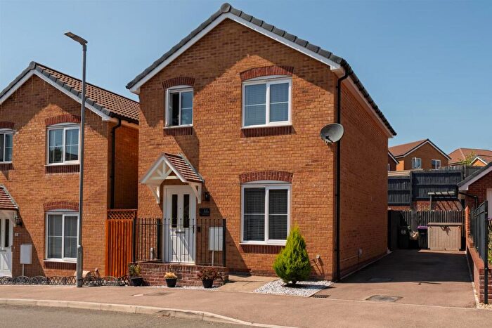 3 Bedroom Detached House For Sale In Coed Y Garn, St. Dials, Cwmbran, NP44