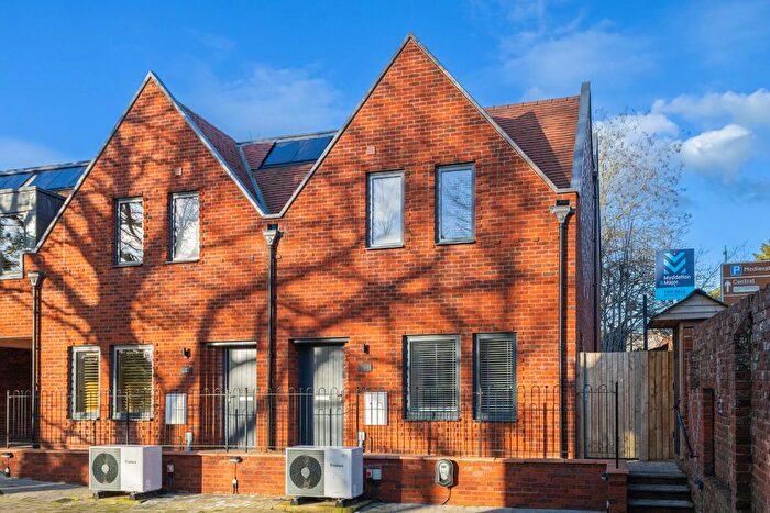 3 Bedroom End Of Terrace House To Rent In St. Ann Square, Salisbury, SP1