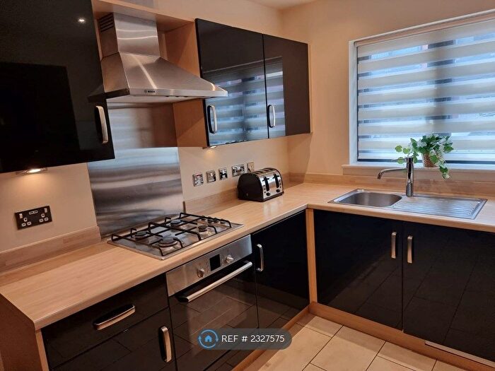 2 Bedroom Semi-Detached House To Rent In Birmingham, Birmingham, B15