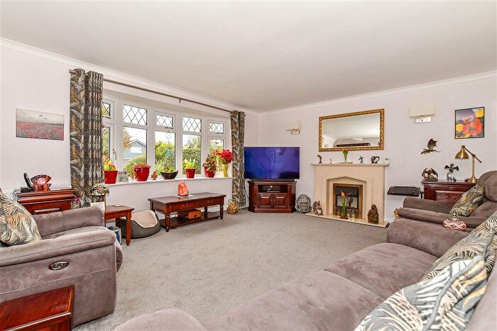 3 Bedroom Detached House For Sale In Park Road, Littlestone, New Romney, Kent, TN28