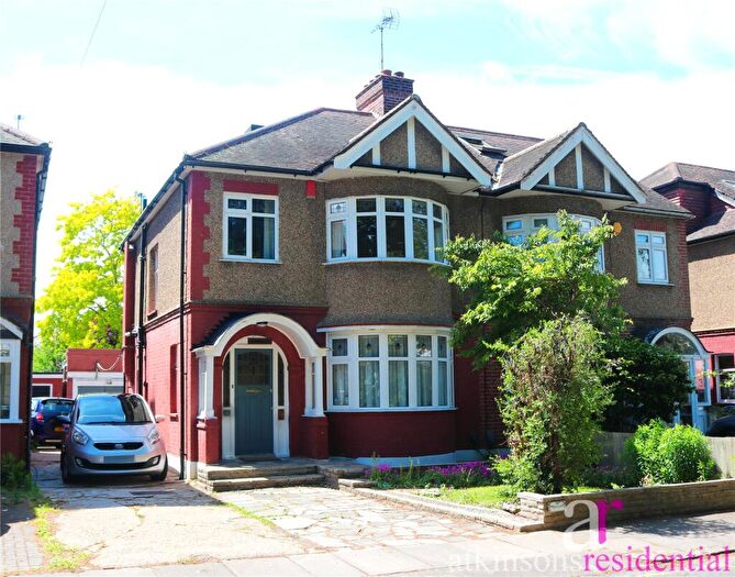 4 Bedroom Semi-Detached House For Sale In Churchbury Close, Enfield, Middlesex, EN1