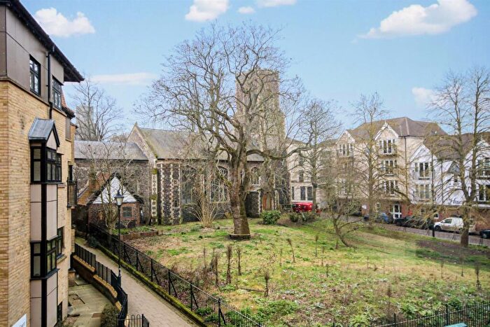 4 Bedroom Duplex For Sale In Mulberry Close, Norwich, NR3