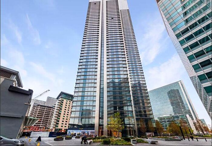 2 Bedroom Apartment To Rent In Marsh Wall, London, E14