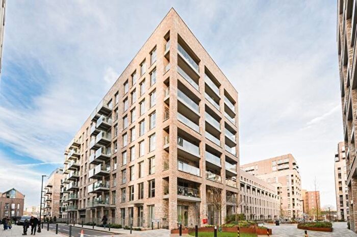 1 Bedroom Flat For Sale In Chamberlain Court, Shipbuilding Way, E13