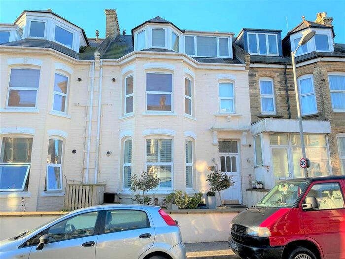 1 Bedroom Flat To Rent In Tolcarne Road, Newquay, TR7