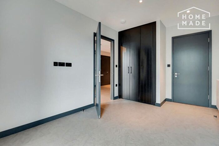 2 Bedroom Flat To Rent In Beton, Wembley Park, HA9