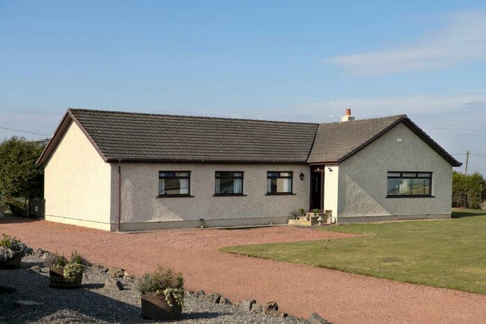 4 Bedroom Bungalow For Sale In Bridge Street, Longriggend, Airdrie, North Lanarkshire, ML6