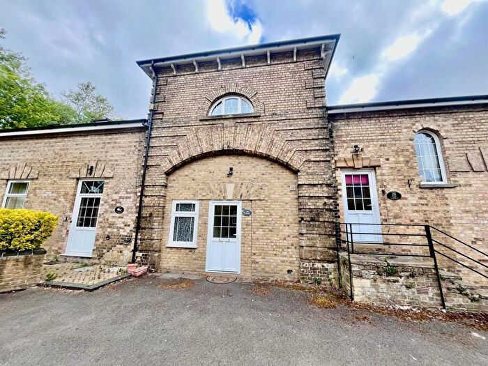 Studio To Rent In South Elkington, LN11
