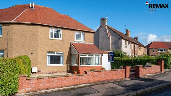 3 Bedroom Semi-Detached House For Sale In Deanfield Place, Bo'ness, EH51