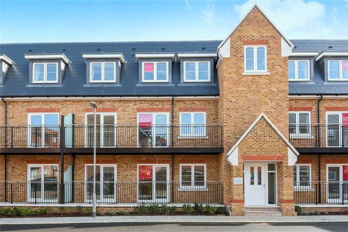 1 Bedroom Flat To Rent In Jennings Court, Eden Road, Dunton Green, Sevenoaks, TN14