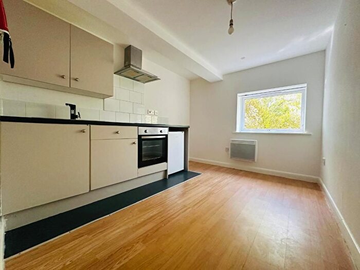 Studio To Rent In East Side Place, Newhaven, BN9