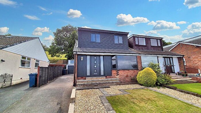 4 Bedroom Semi-Detached House To Rent In Hillcrest Road, Langho, BB6