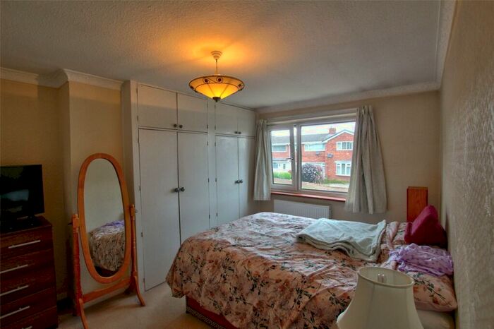 3 Bedroom Semi-Detached House For Sale In Windermere Drive, West Auckland, Bishop Auckland, DL14
