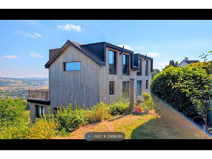 4 Bedroom Semi Detached House To Rent In Leeds Road, Upper Pool In Wharfedale, LS21
