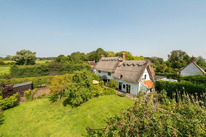 3 Bedroom Cottage For Sale In High Street, Riseley, MK44