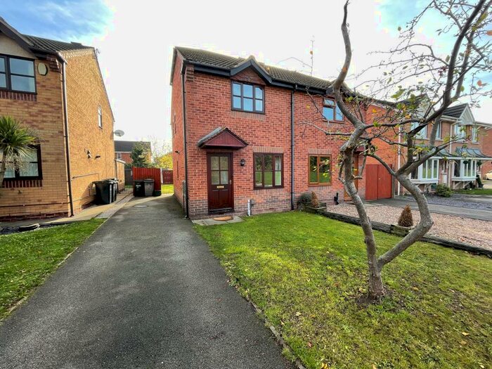 2 Bedroom Semi-Detached House To Rent In Hotspur Drive, Colwick, NG4