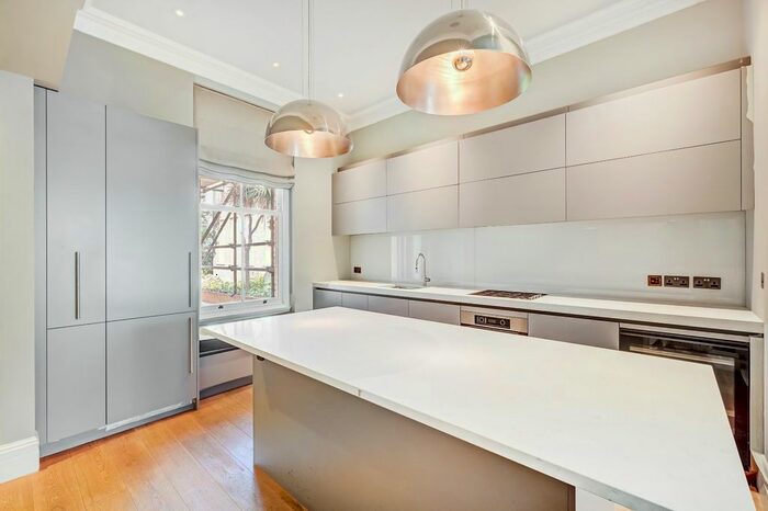 5 Bedroom Terraced House To Rent In Westgate Terrace, London, SW10