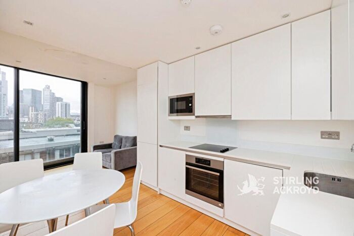 1 Bedroom Apartment To Rent In Plumbers Row, Aldgate, London, E1