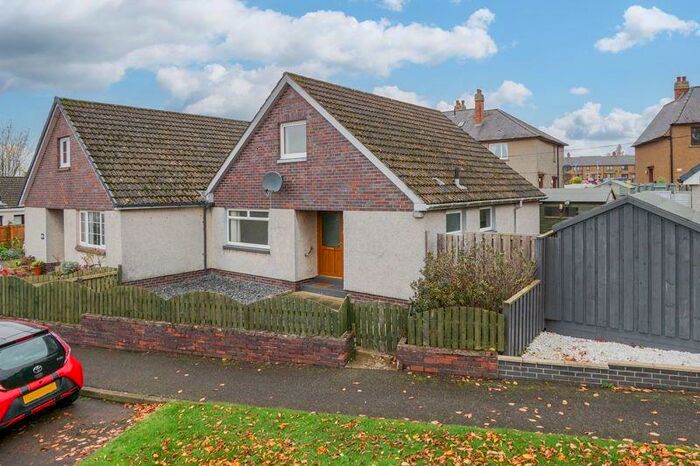3 Bedroom Semi-Detached Villa For Sale In Thrums Gardens, Kirriemuir, DD8