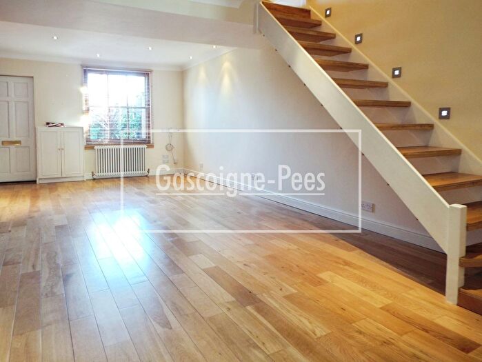 2 Bedroom Cottage To Rent In Church Road, Epsom, KT17