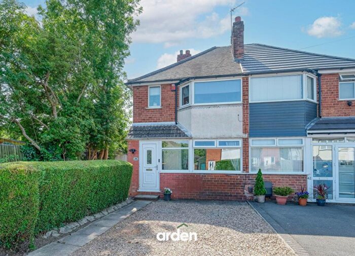 2 Bedroom Semi-Detached House For Sale In Beverley Road, Rednal, B45