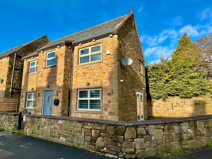 3 Bedroom Detached House For Sale In Manchester Road, Millhouse Green, Sheffield, S36