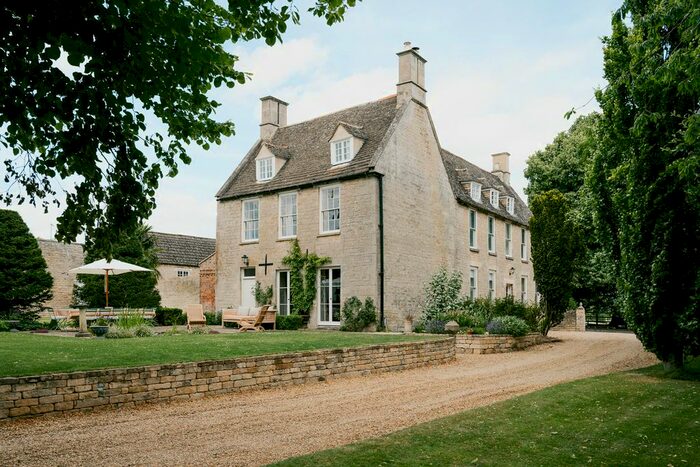 7 Bedroom Detached House For Sale In Careby, Stamford, Lincolnshire, PE9