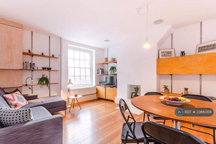 2 Bedroom Flat To Rent In Besford House, London, E2