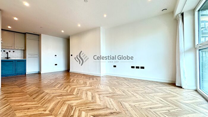 2 Bedroom Apartment To Rent In Heritage Walk, Kingston Upon Thames, Surrey, KT1