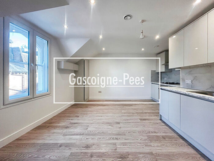 2 Bedroom Apartment To Rent In Basingstoke, RG21