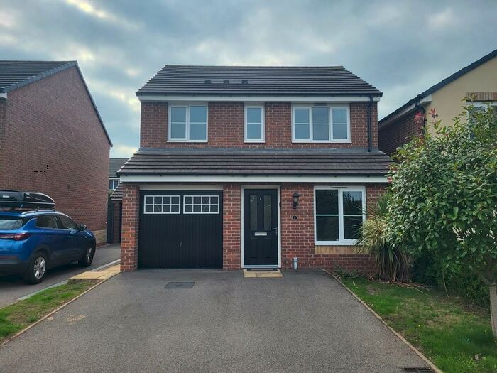 3 Bedroom Detached House To Rent In Blundell Drive, Stone, ST15