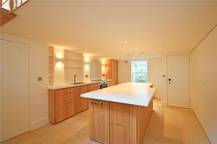 3 Bedroom Terraced House To Rent In Portugal Place, Cambridge, CB5