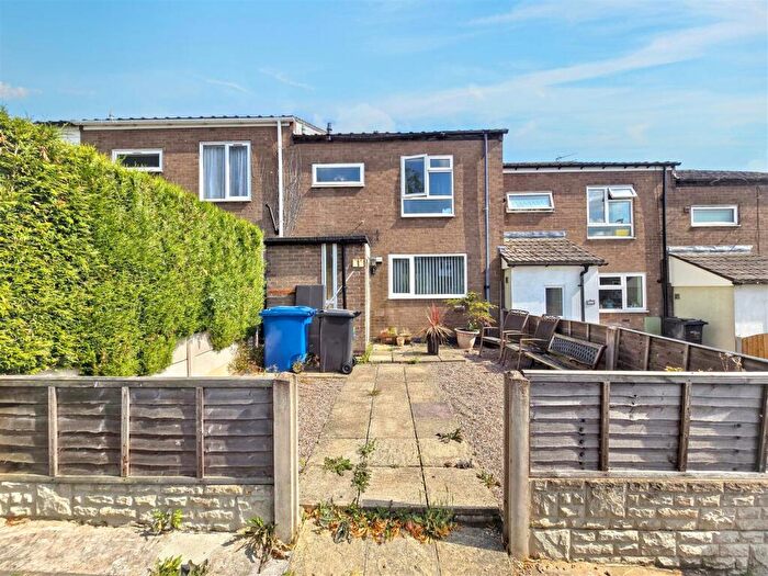 3 Bedroom Terraced House For Sale In Ivatt, Tamworth, B77
