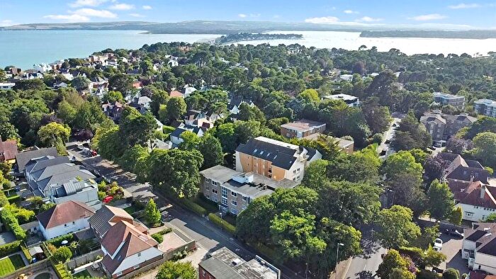 3 Bedroom Apartment To Rent In Cliff Drive, Canford Cliffs, BH13