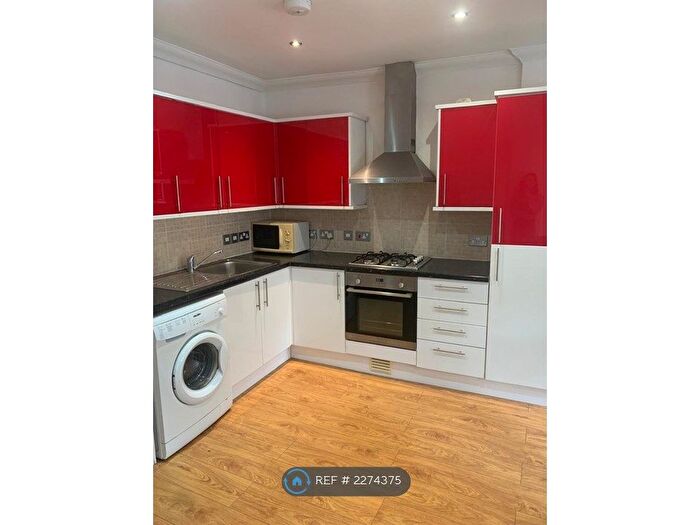 1 Bedroom Flat To Rent In Hackney Road, London, E2