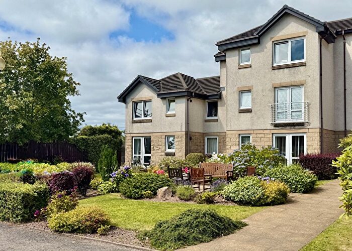 1 Bedroom Flat For Sale In Flat Kings Court, West King Street, Helensburgh, G84