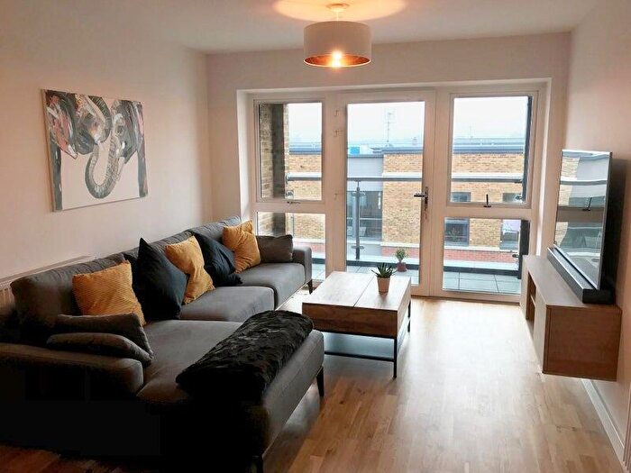 2 Bedroom Flat To Rent In Arla Place, Ruislip, Middlesex, HA4