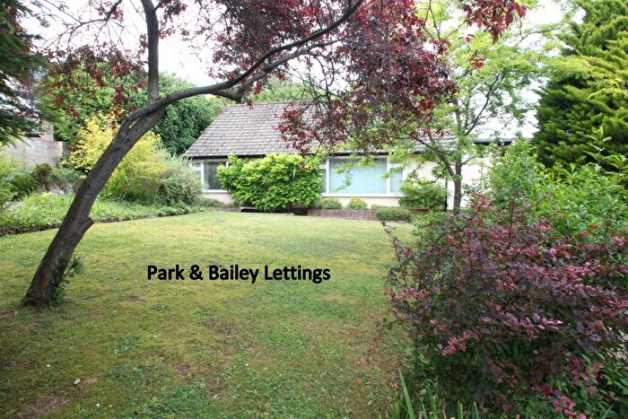 4 Bedroom Detached Bungalow To Rent In Bedroom Detached Chalet Bungalow In Caterham Valley, CR3