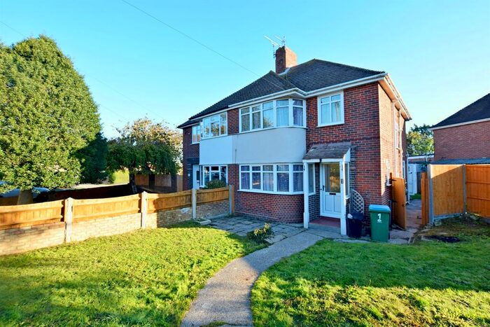 3 Bedroom Semi-Detached House To Rent In Sandymount Avenue, Bognor Regis, PO22