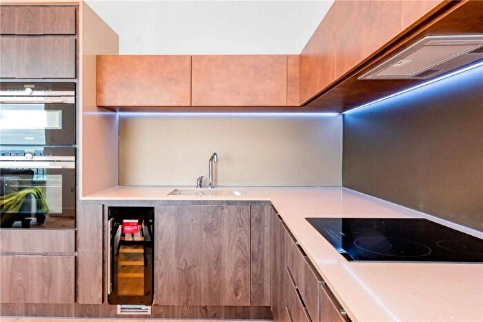 1 Bedroom Property To Rent In Exchange Gardens, London, SW8